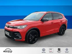 Rot Gebraucht 2024 VW Tiguan R-line SUV | 40.940 € (Fairer Preis)