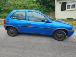 Blau Gebraucht 2000 Opel Corsa Kleinwagen | 750 € (Fairer Preis)