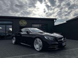 Obsidianschwarz metalliclack Gebraucht 2017 Mercedes 560 Coupé | 62.999 €