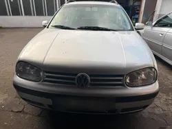 Grau Gebraucht 2002 VW Golf IV Kombi | 1.300 € (Guter Preis)