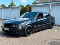 Schwarz Gebraucht 2003 BMW 525 M Sport Limousine | 4.700 €