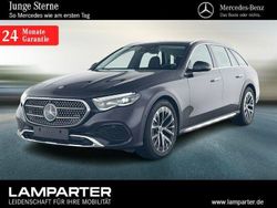 Grau Gebraucht 2024 Mercedes E220 Avantgarde Limousine | 65.980 €