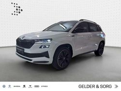 Moonweiss metallic Neu 2025 Skoda Karoq SportLine SUV | 40.690 € (Etwas zu teuer)