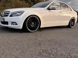Weiß Gebraucht 2009 Mercedes C300 Limousine | 8.499 € (Guter Preis)