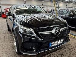 Schwarz Gebraucht 2017 Mercedes GLE500 Style Coupé | 51.990 € (Etwas zu teuer)