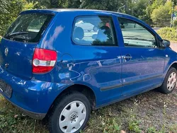 Blau Gebraucht 2007 VW Fox Kleinwagen | 1.300 €