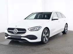 Weiß Gebraucht 2023 Mercedes C200 Avantgarde Kombi | 38.440 € (Fairer Preis)