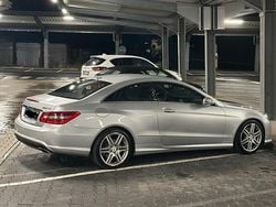 Silber Gebraucht 2009 Mercedes E500 Coupé | 12.000 € (Fairer Preis)