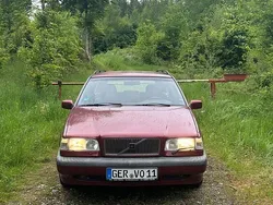 Rot Gebraucht 1994 Volvo 850 Kombi | 700 €