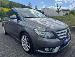 Mountaingrau met. Gebraucht 2012 Mercedes B180 Van / Kleinbus | 10.450 € (Fairer Preis)