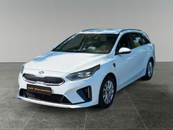 Weiß Gebraucht 2020 Kia Ceed Sportswagon Spirit Kombi | 17.750 € (Guter Preis)