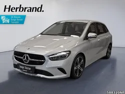 Metalliclack hightechsilber Gebraucht 2024 Mercedes B200 Advanced Van / Kleinbus | 31.890 € (Fairer Preis)