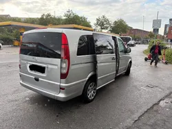 Silber Gebraucht 2004 Mercedes Vito Van / Kleinbus | 5.650 €