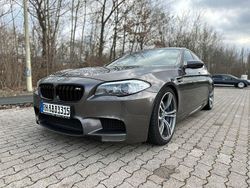 Braun Gebraucht 2012 BMW M5 Performance Limousine | 28.600 € (Guter Preis)