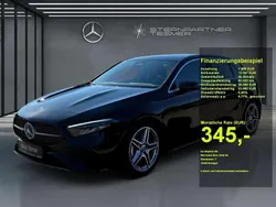 Metalliclack kosmosschwarz Gebraucht 2024 Mercedes A200 AMG Limousine | 31.250 € (Fairer Preis)