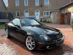 Schwarz Gebraucht 2003 Mercedes SLK200 Cabrio | 2.500 € (Guter Preis)