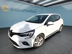 Weiß Gebraucht 2022 Renault Clio V Kleinwagen | 11.449 € (Fairer Preis)