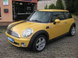 Gelb Gebraucht 2007 Mini Cooper Kleinwagen | 5.499 € (Fairer Preis)