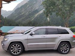 Silber Gebraucht 2017 Jeep Grand Cherokee SUV | 25.500 € (Etwas zu teuer)