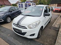 Weiß Gebraucht 2011 Hyundai i10 Edition Kleinwagen | 2.850 € (Fairer Preis)