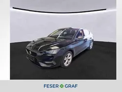 Midnight schwarz metallic Gebraucht 2022 Seat Leon FR Limousine | 18.780 € (Guter Preis)