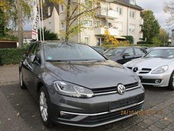 Grau Gebraucht 2018 VW Golf VII Highline Limousine | 12.999 € (Superpreis)