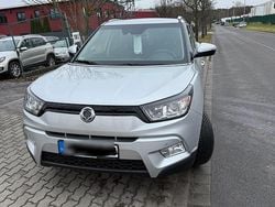 Silber Gebraucht 2017 Ssangyong (KGM) Tivoli SUV | 8.499 €