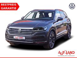 Grau Gebraucht 2019 VW Touareg Elegance SUV | 41.490 € (Etwas zu teuer)