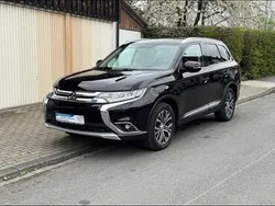 Pantherschwarz (p) Gebraucht 2017 Mitsubishi Outlander Diamant Edition SUV | 17.999 € (Fairer Preis)