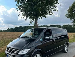 Schwarz Gebraucht 2009 Mercedes Viano Van / Kleinbus | 12.800 € (Etwas zu teuer)
