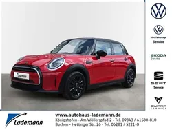 Rot Gebraucht 2021 Mini Cooper Classic Kleinwagen | 17.958 € (Fairer Preis)