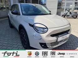 Cappuccino beige Neu 2025 Fiat 600 La Prima SUV | 28.990 € (Fairer Preis)