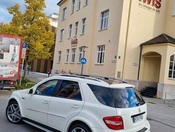 Weiß Gebraucht 2008 Mercedes ML500 AMG SUV | 19.950 €