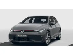 Weiß (pure white) Neu 2025 VW Golf GTI Coupé | 52.950 €