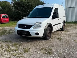Weiß Gebraucht 2013 Ford Tourneo Connect Van / Kleinbus | 4.000 €