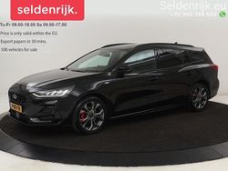 Schwarz Gebraucht 2022 Ford Focus ST-Line Limousine | 16.200 € (Etwas zu teuer)