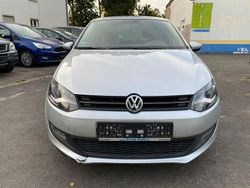 Silber Gebraucht 2010 VW Polo Comfortline Kleinwagen | 2.750 € (Guter Preis)