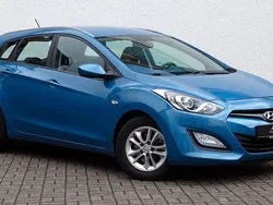 Blau Gebraucht 2014 Hyundai i30 Kombi | 9.490 € (Fairer Preis)