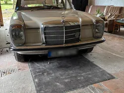 Weiß Gebraucht 1971 Mercedes W115 Limousine | 13.000 €