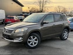 Braun Gebraucht 2011 Toyota RAV4 Life SUV | 7.500 € (Fairer Preis)