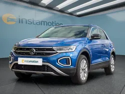 Blau Gebraucht 2024 VW T-Roc SUV | 28.499 € (Guter Preis)