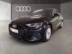 Brillantschwarz Gebraucht 2022 Audi A3 e-tron Kleinwagen | 23.850 € (Fairer Preis)