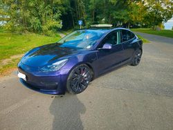 Violet Gebraucht 2022 Tesla Model 3 Performance Limousine | 28.500 € (Guter Preis)