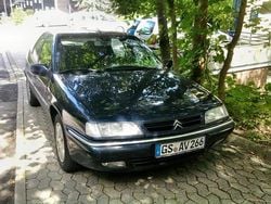 Blau metallic Gebraucht 1998 Citroën Xantia Limousine | 450 €