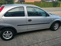 Silber Gebraucht 2001 Opel Corsa Kleinwagen | 450 € (Superpreis)