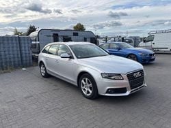 Silber Gebraucht 2011 Audi A4 Attraction Kombi | 5.499 € (Guter Preis)
