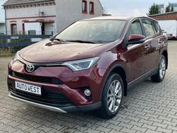 Rot Gebraucht 2016 Toyota RAV4 Comfort SUV | 12.790 € (Guter Preis)