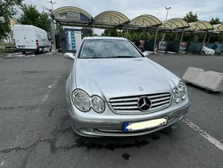 Silber Gebraucht 2003 Mercedes CLK200 Elegance Coupé | 7.000 €