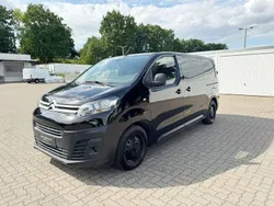 Schwarz Gebraucht 2018 Citroën Jumpy Van / Kleinbus | 15.490 € (Guter Preis)
