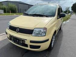 Gelb Gebraucht 2012 Fiat Panda Classica Kleinwagen | 2.990 € (Fairer Preis)